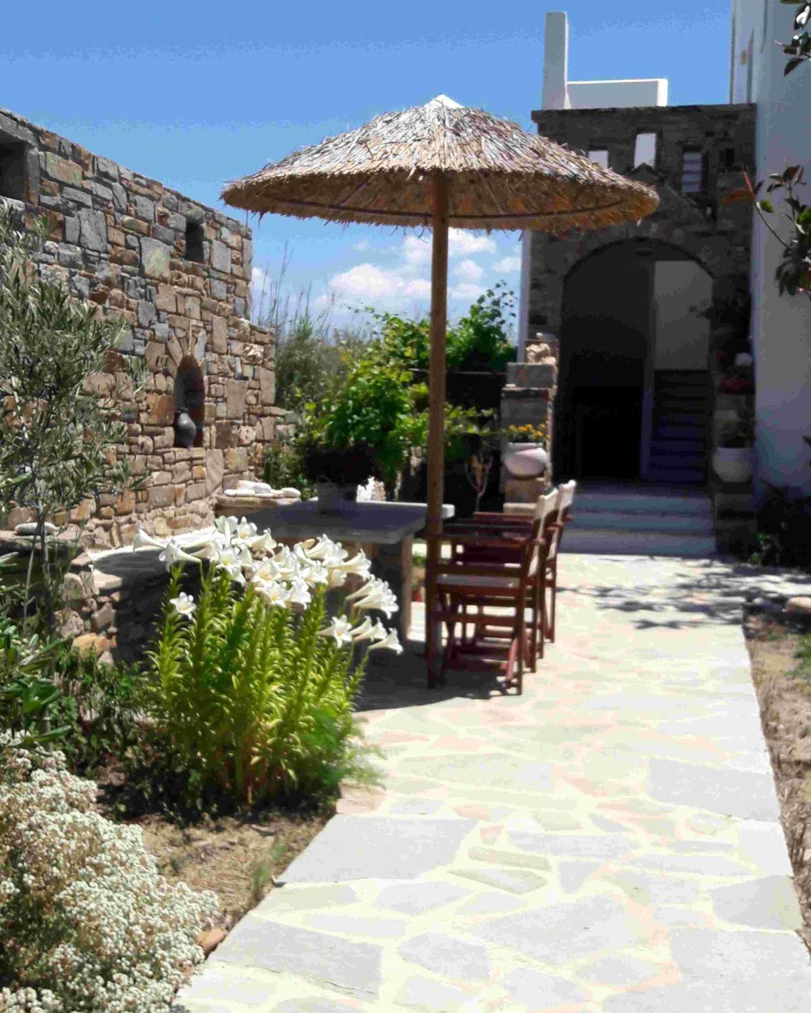 Elpidas Studios Αγία Άννα Εξωτερικό φωτογραφία